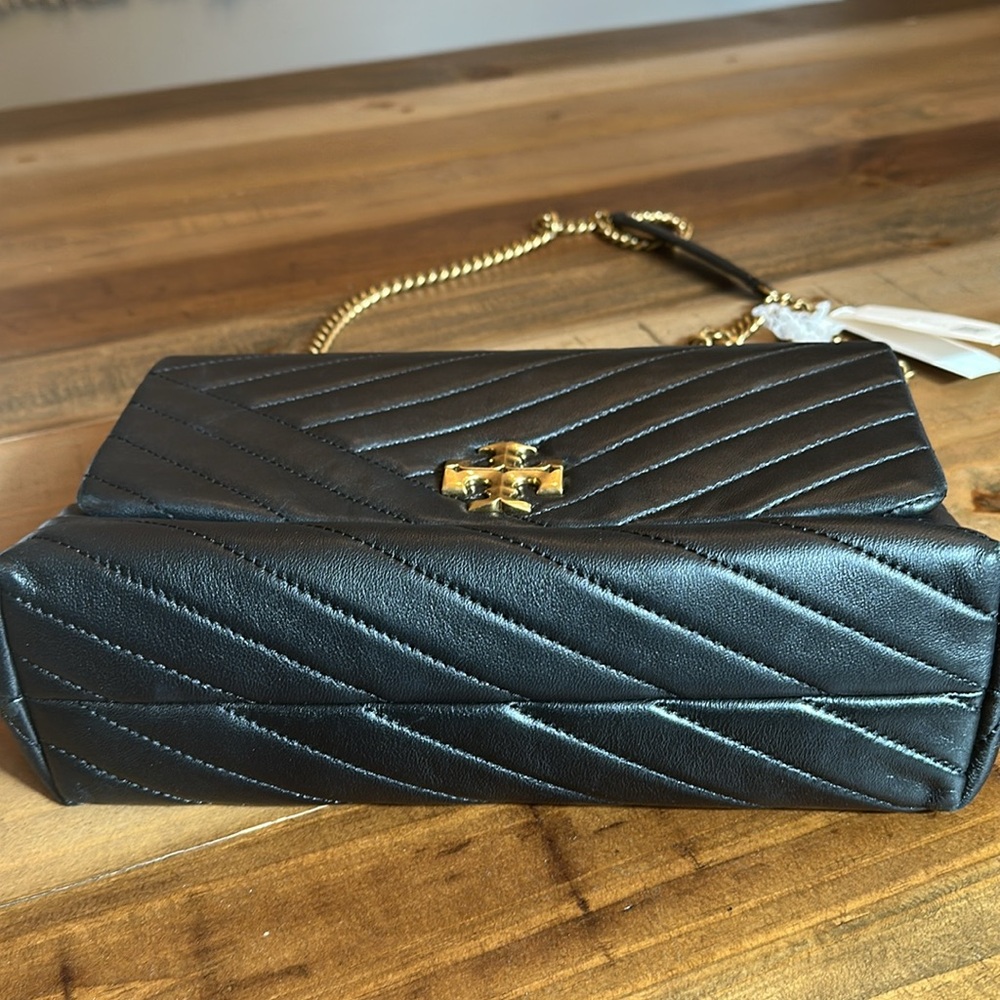 Tory Burch Kira Chevron Convertible Purse/ Bag - Picture 15 of 16